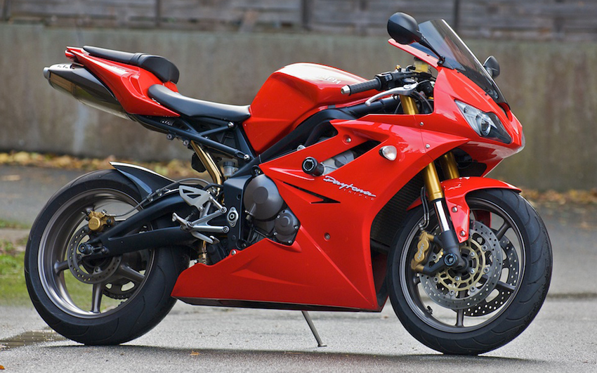 Custom Build Of A 2006 Triumph Daytona 675